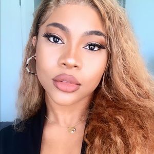 Meet your Posher, Juliet